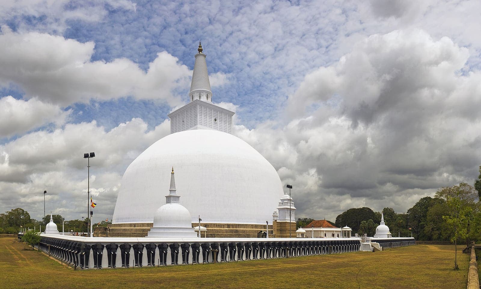 Anuradhapura & the Sri Maha Bodhi